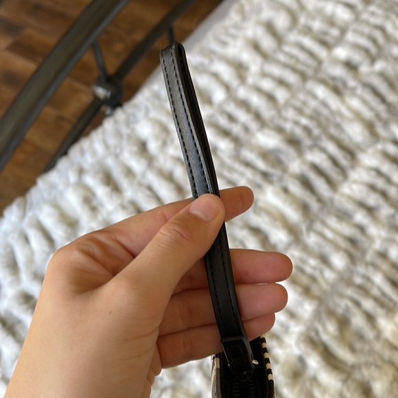 Vera Bradley Wallet - Picture 4 of 6